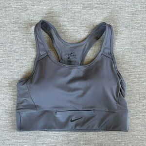 NIKE SPORTS BRA | medium | new